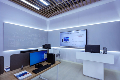 從粉筆到終端 數(shù)字化如何賦能教學(xué)方式變革